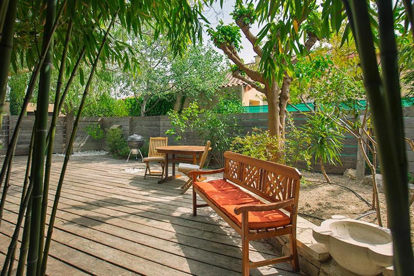 Les Aromatiques - Terrasse & Parking Prive A Villeneuve Les Avignon - Proche Golf Academy Esterno foto